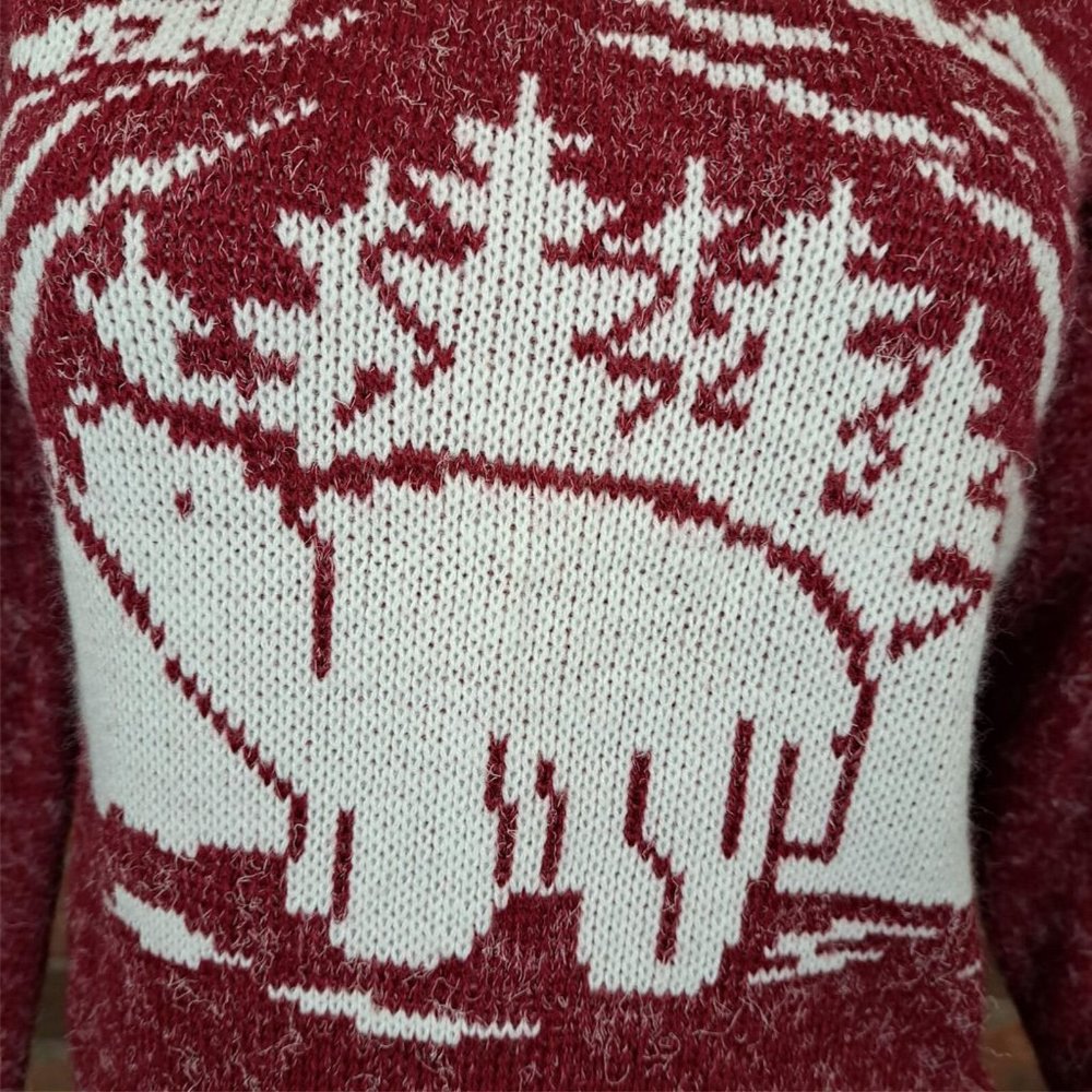 Vintage 1970s Spectre Womens Sweater Size S Maroon & White Polar Bear Fuzzy